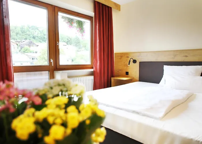 Erstklassiges Hotel Garni Maximilian in Dingolfing